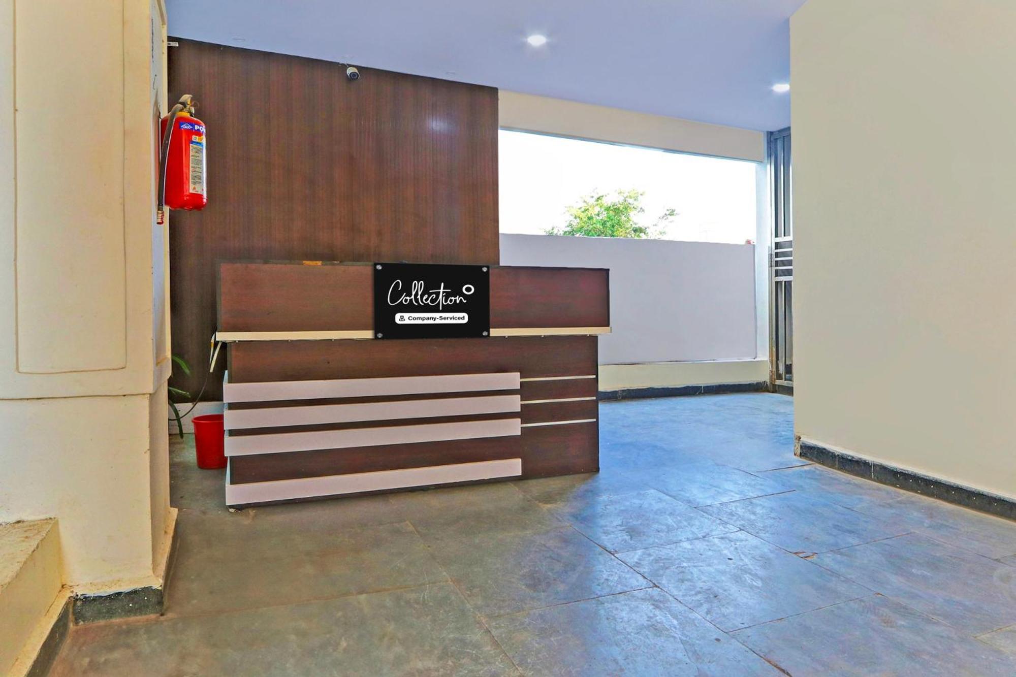 Super Collection O Gachibowli Phase 2 Near Isb Hotel Bagian luar foto